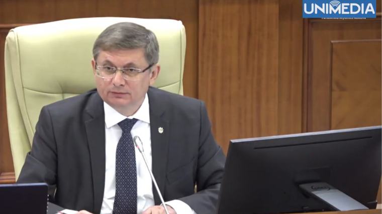 (stop cadru) Grosu: „Sper că sunteți gata?! Degeaba sper”