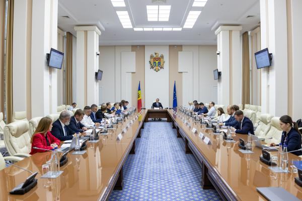 Starea de alertă în sectorul energetic și în domeniul hidrologic, prelungită cu 30 de zile
