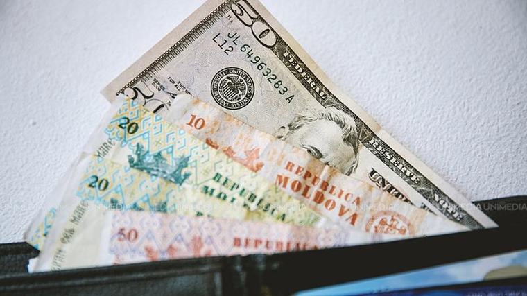 Euro și Dolarul, în scădere: Cursul valutar afișat de BNM pentru astăzi