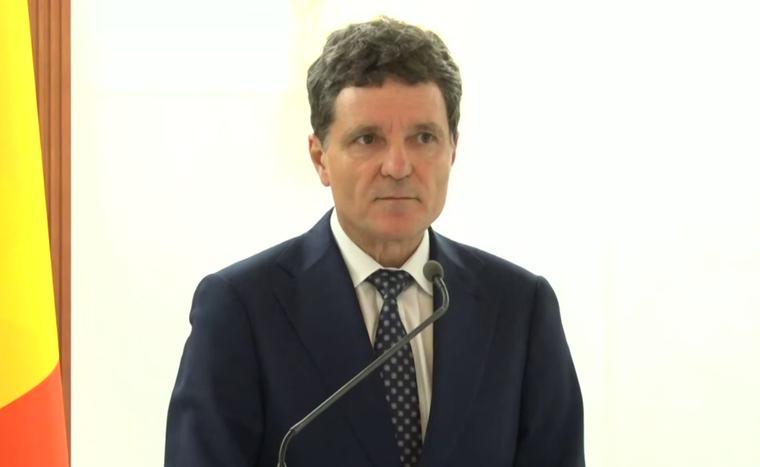 (stop cadru) Nicușor Dan: Mă bucur să-l reîntâlnesc pe Zelenski. Am uitat să felicit cetățenii cu Ziua Independenței