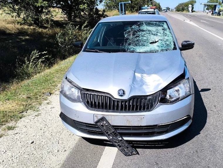 Impact fatal în apropiere de Comrat: Un bărbat a murit pe loc după ce a fost lovit de o mașină. Ce spune poliția