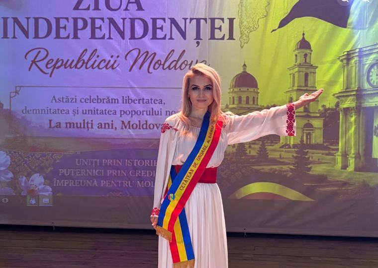 (video) Corina Cojocaru, desemnată „Cetățean de Onoare” al raionului Rîșcani: „Am primit recunoașteri în diferite locuri, dar aceasta este cea mai apropiată sufletului”