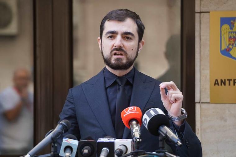 „Sunt fericit să-mi asum această misiune”: Primul mesaj al lui Claudiu Năsui, care a renunțat la mandatul de deputat în România pentru cel de ministru la Chișinău