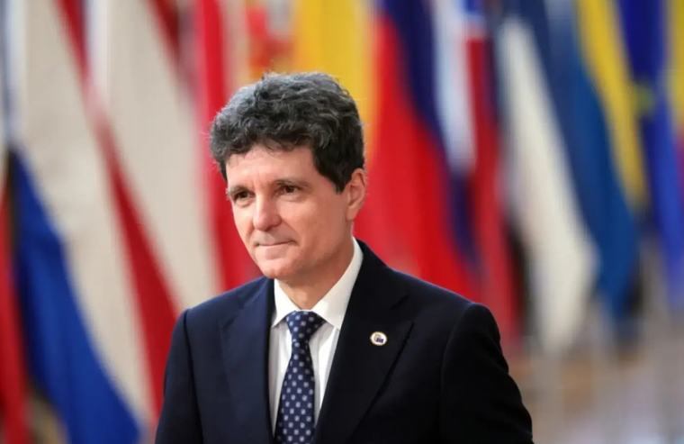 „Suntem uniți de acest liant valoros.” Nicuşor Dan, de Ziua Limbii Române: Pentru prima dată, aniversăm împreună în trei ţări