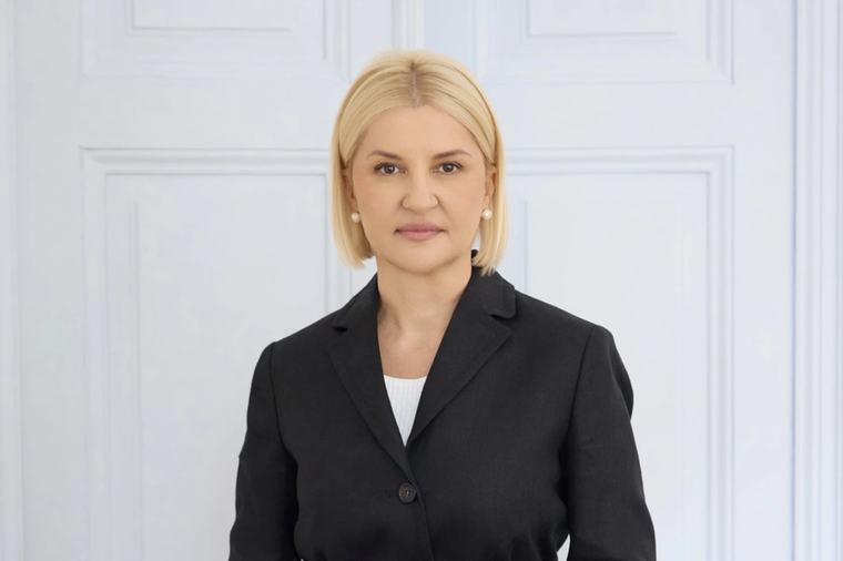 (video) Irina Vlah: Sunt sigură că, dacă Perciun și colegii săi din Guvern ar primi salariul unui profesor, bani pentru majorare s-ar găsi imediat