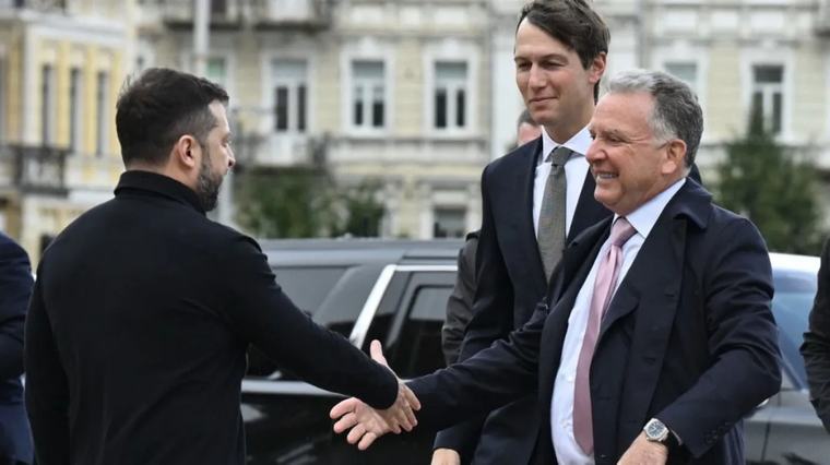 Witkoff şi Kushner au ajuns la Kiev, după vizita de la Moscova: Emisarii lui Trump, întâmpinați de Zelenski - FOTO/VIDEO